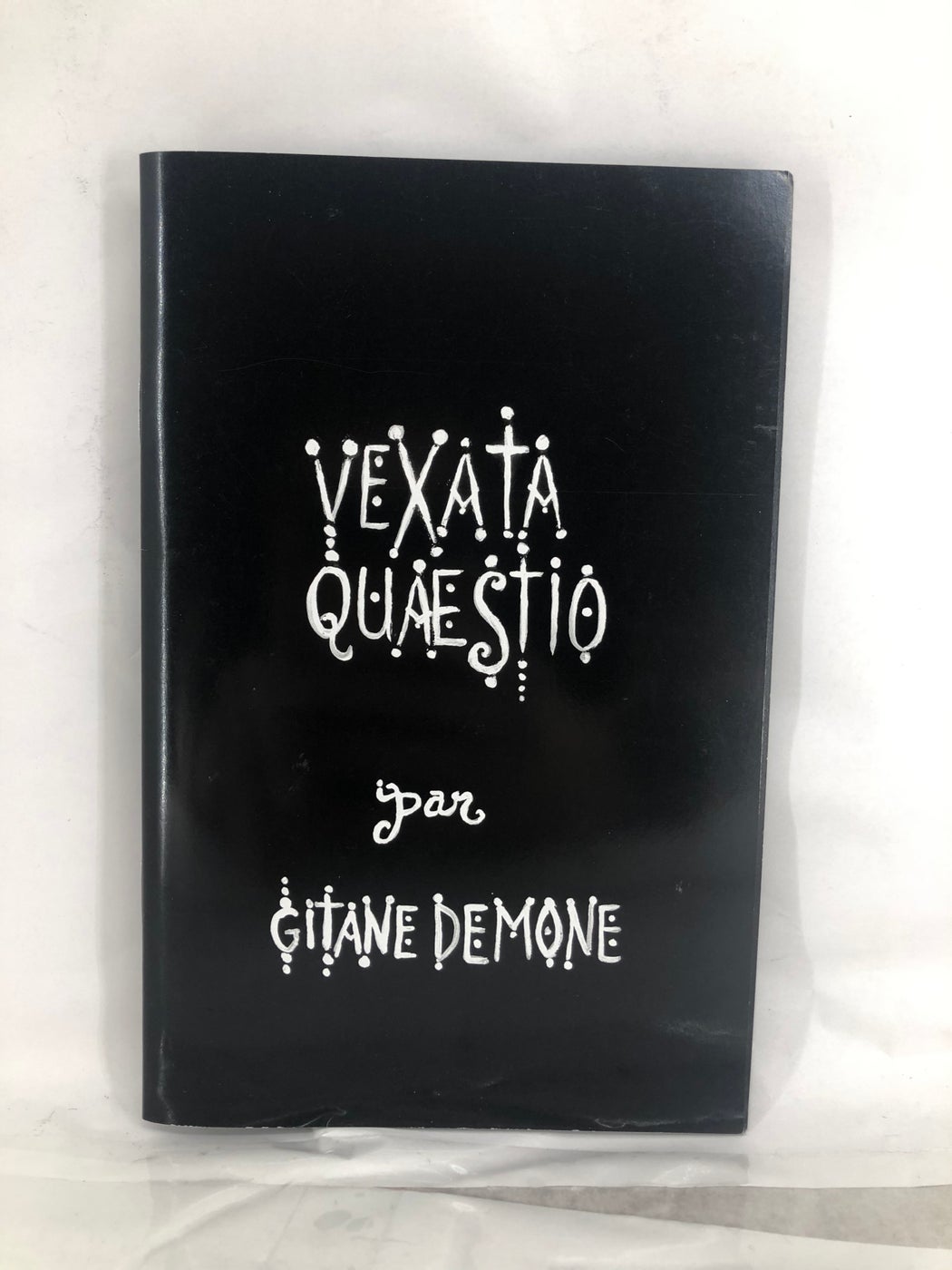 Gitane Demone "Vexata Quaestio" Zine