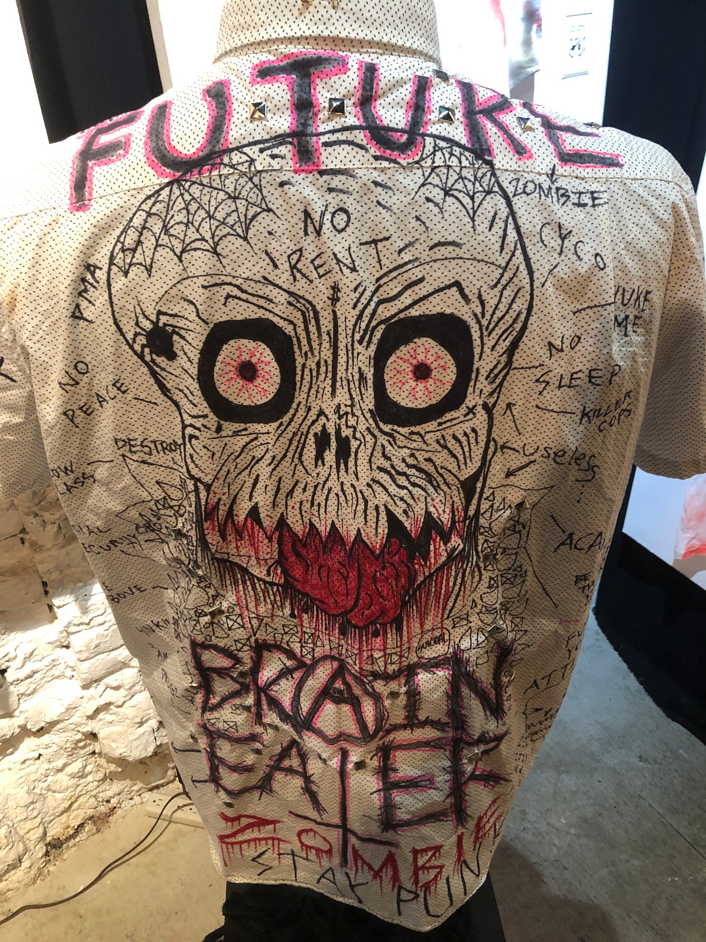 DNGRCT "Future Brain Eaters" Shirt (XL)