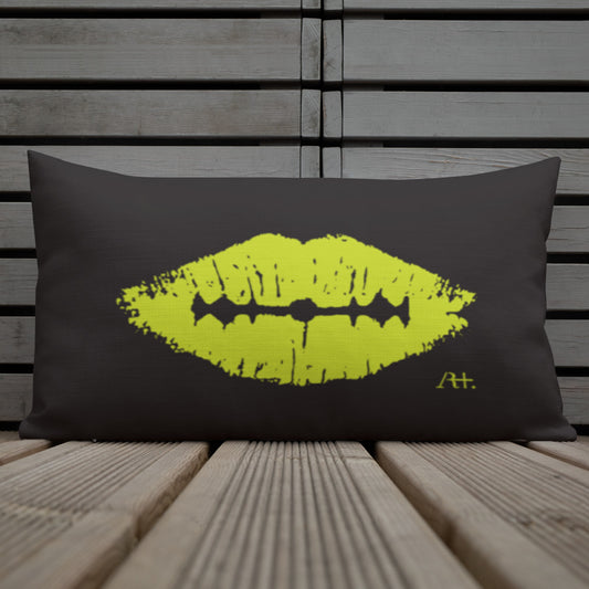 Beto Janz "Kiss" Pillow