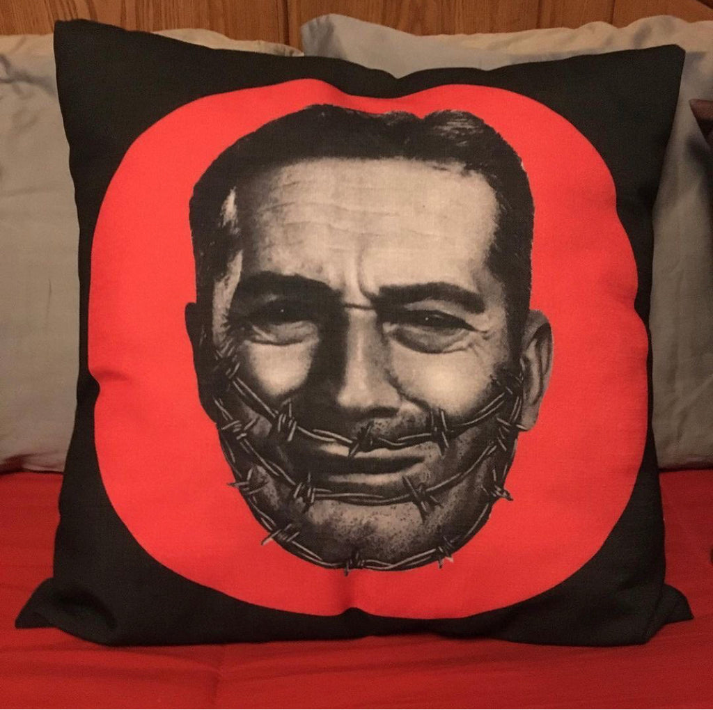 Winston Smith "Barbwire Bob" Pillow