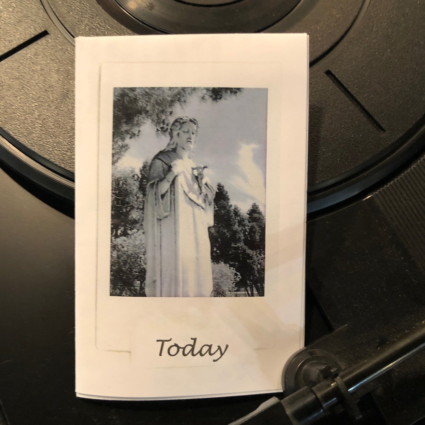 Kendy Paxia "Cemetery Photography: Today" Zine Series