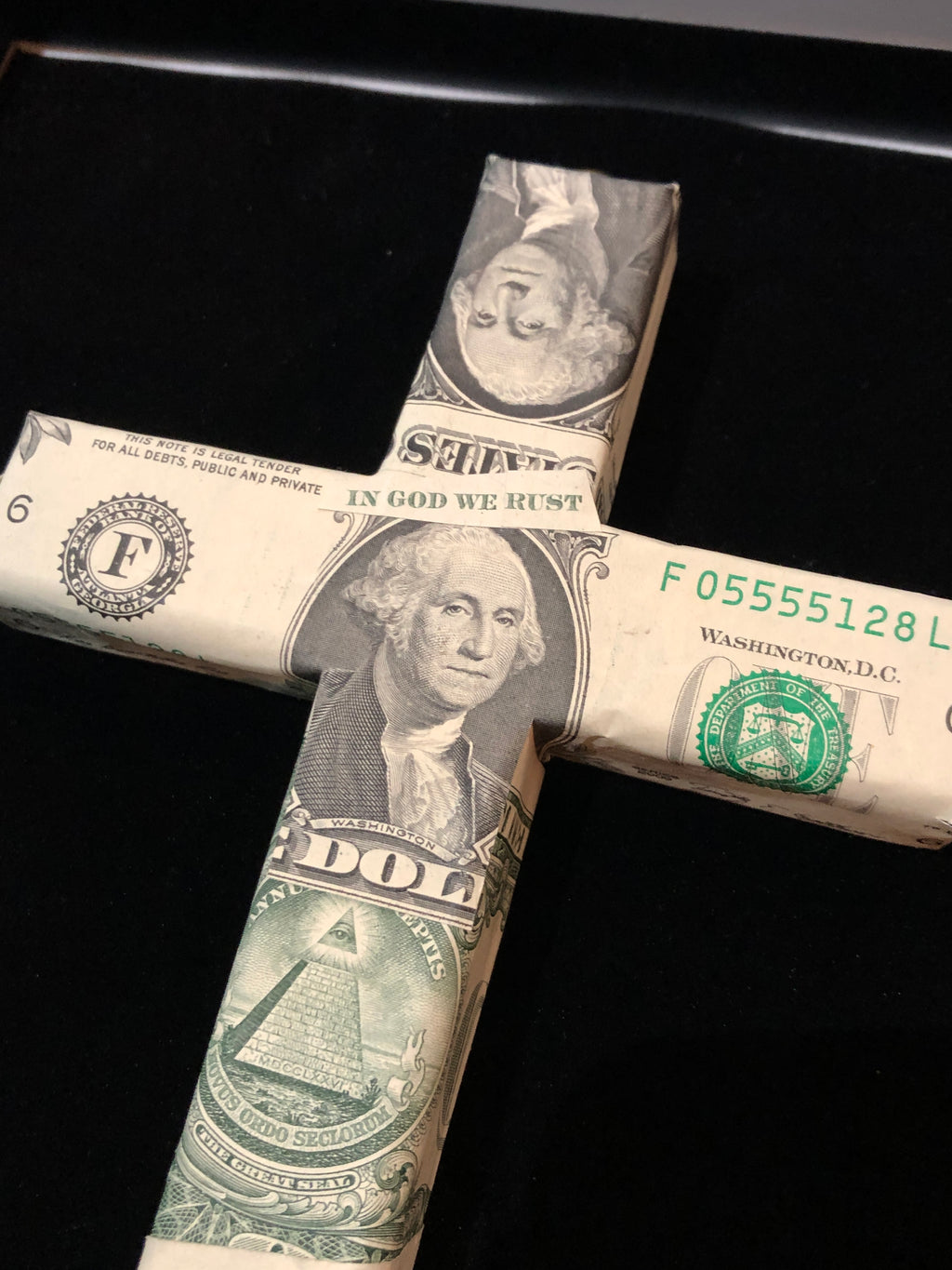 Winston Smith "In God We Rust" (2022)