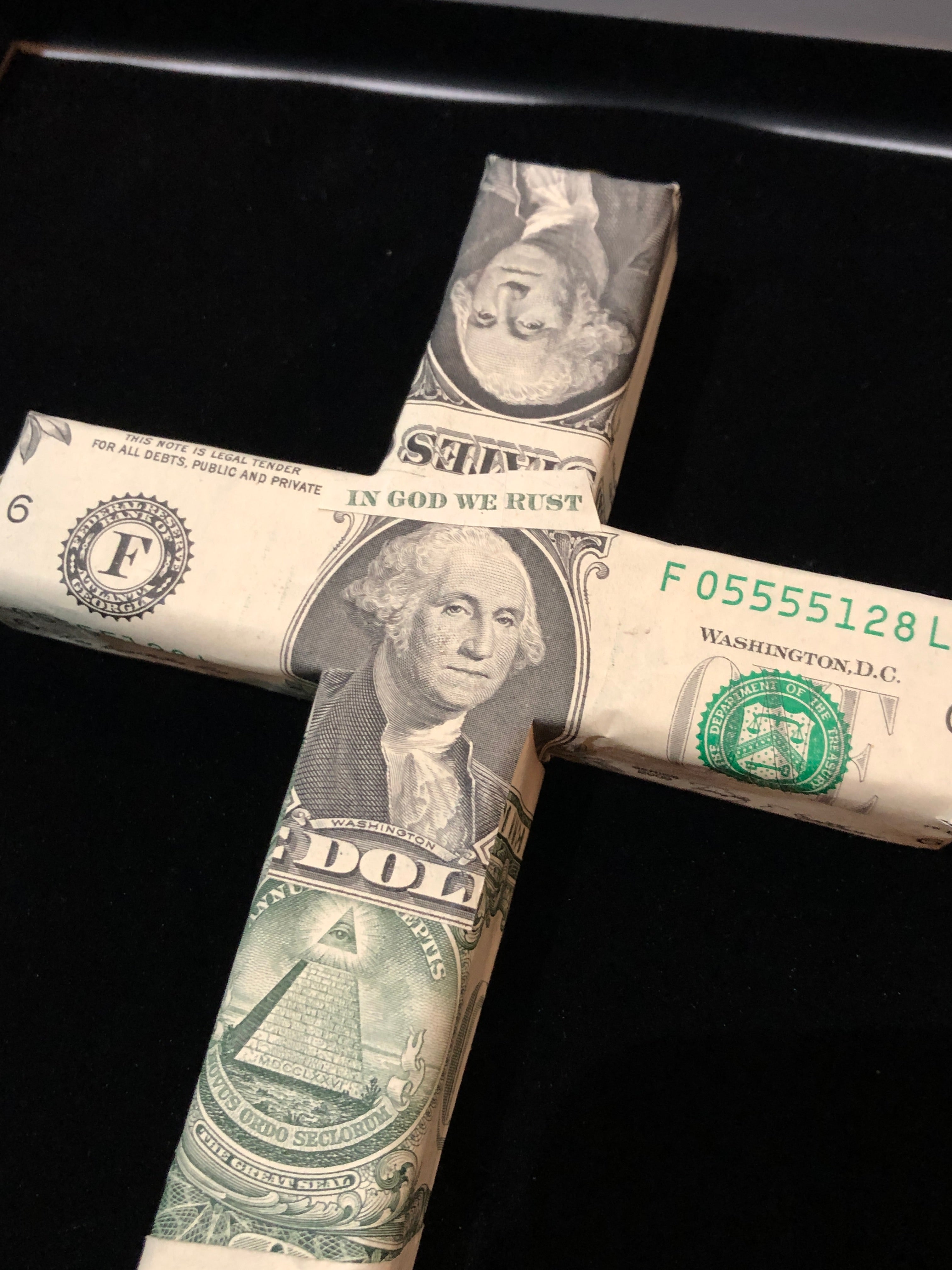 Winston Smith "In God We Rust" (2022)