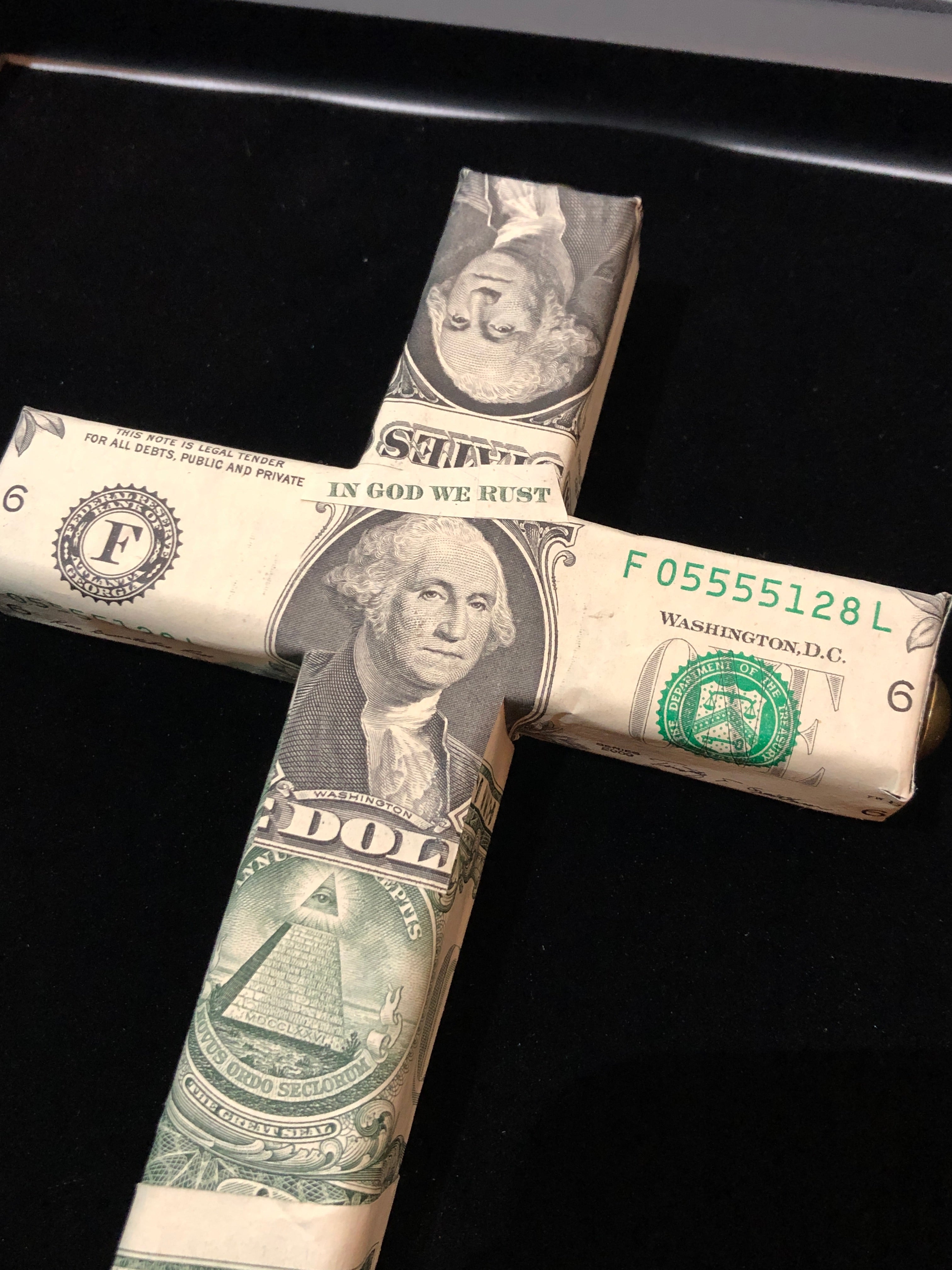 Winston Smith "In God We Rust" (2022)