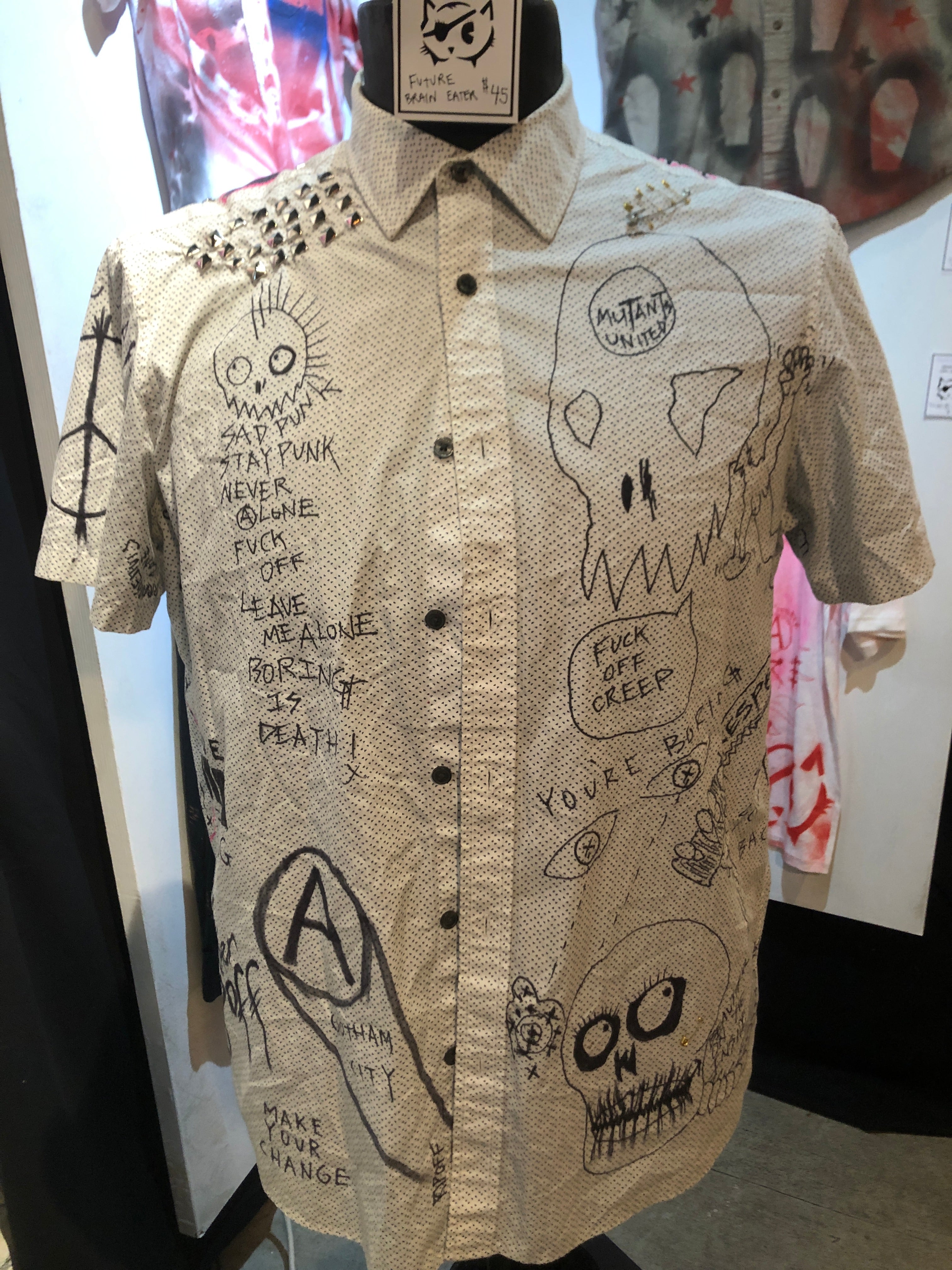 DNGRCT "Future Brain Eaters" Shirt (XL)