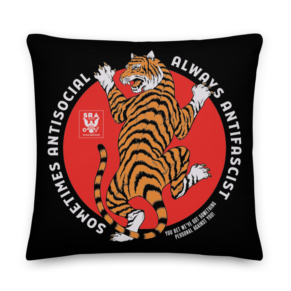 Stealworks "Climbing Tiger" Premium Pillow