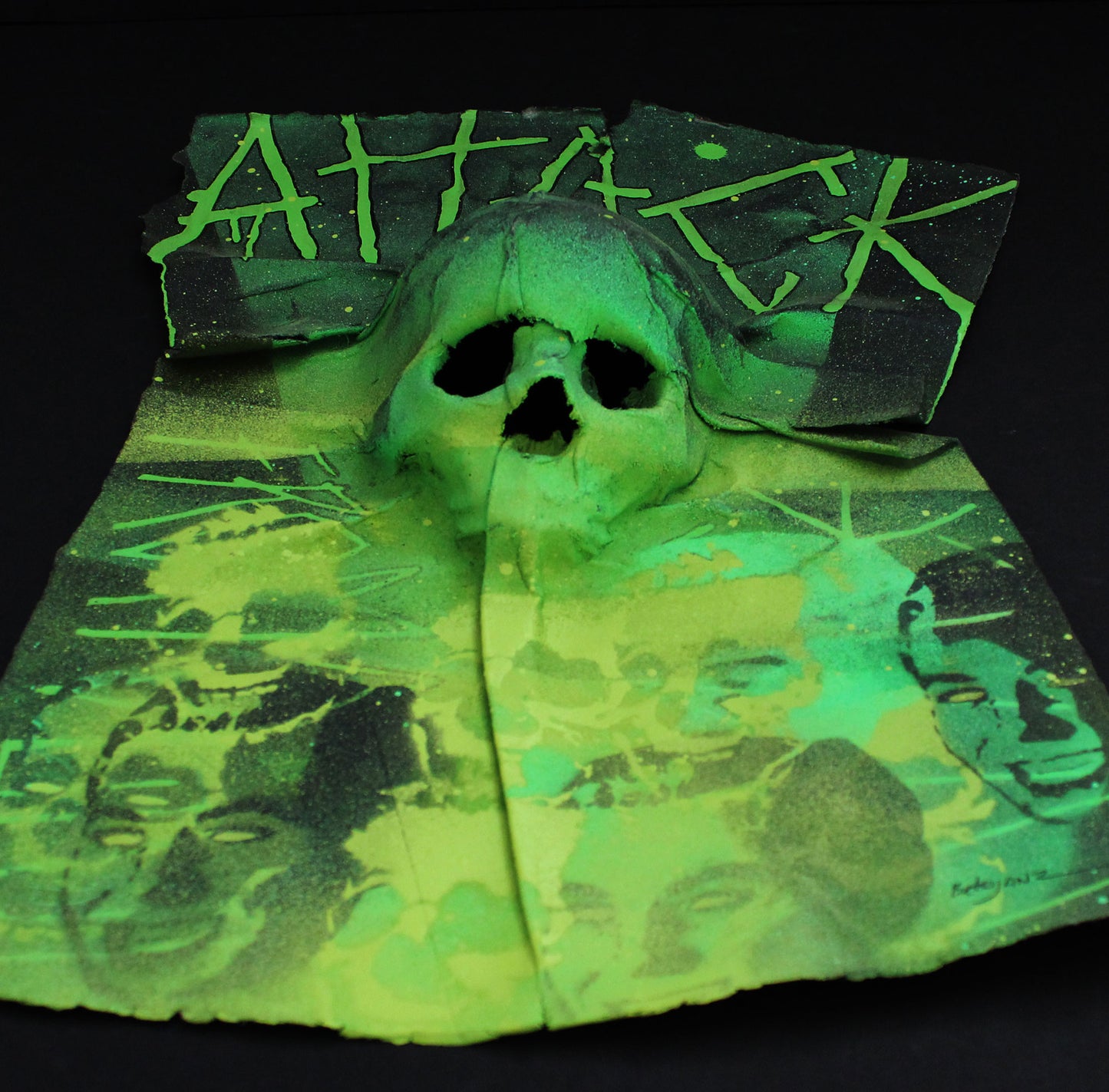 Beto Janz "Skull Paper Green" (2015)
