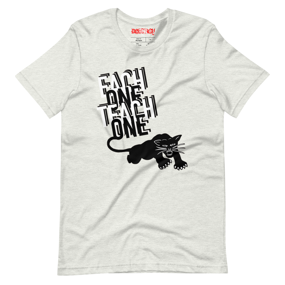 Mengüç "Each One Teach One" T-shirt