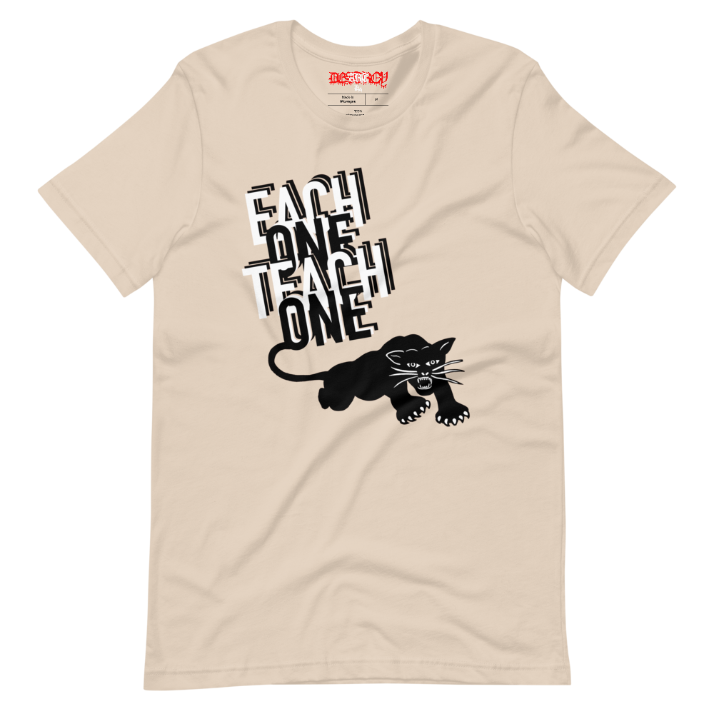 Mengüç "Each One Teach One" T-shirt